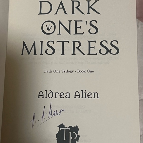 Dark One’s Mistress by Alderaan Alien Book Signed - Picture 2 of 2